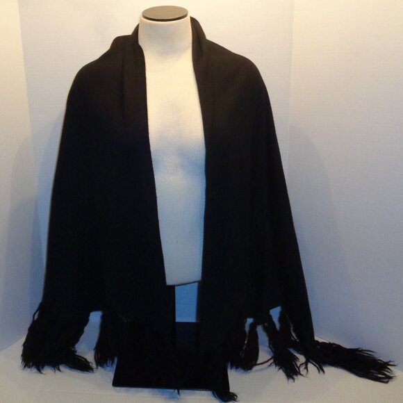 vintage Accessories - Vintage Black Shawl / Wrap / Scarf